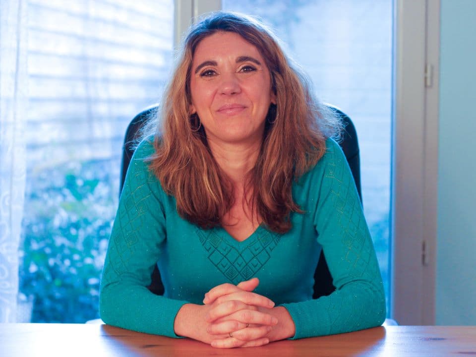Portrait de Lise Perry, psychologue TCC